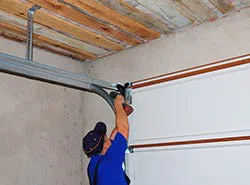 Garage Door & Opener Repairs Los Angeles, CA 323-498-2470 - repair-side
